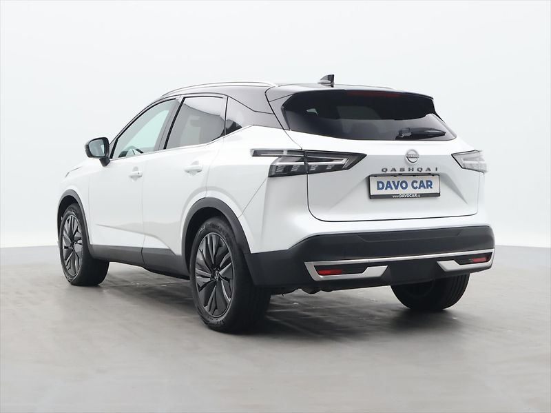 Nissan Qashqai 1,3 DIG-T 116kW Tekna 4WD CZ Z - fotka 5 z 42