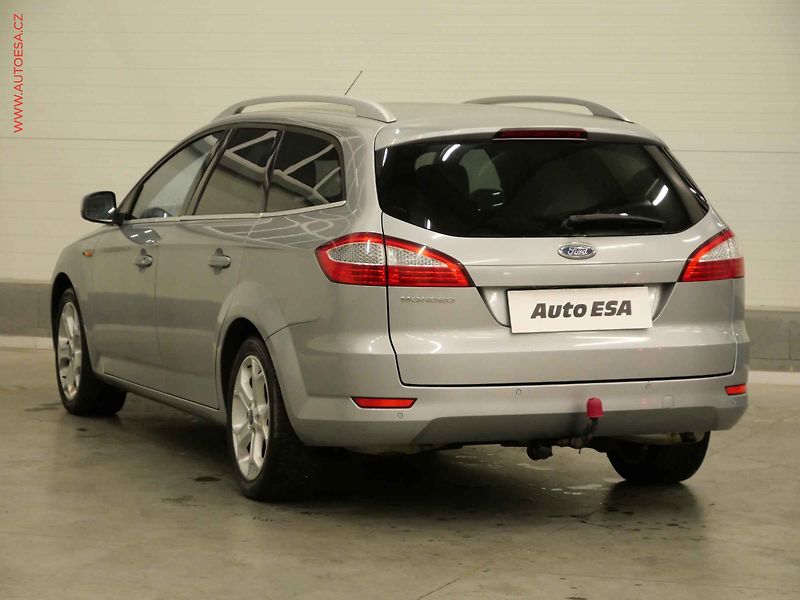 Ford Mondeo (2010) 2.0i, ČR, AT, xenon, autoAC - fotka 6 z 20