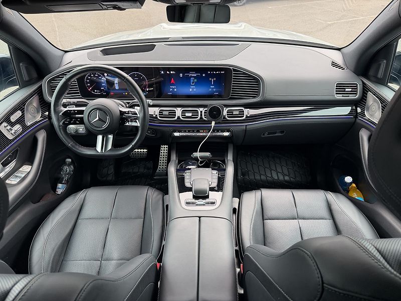 Mercedes-Benz GLS 450 D 4MATIC - fotka 16 z 41