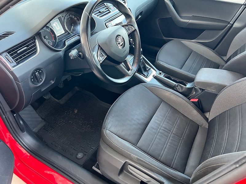 Škoda Octavia Ambition  1,5TSI 110kW - fotka 5 z 15