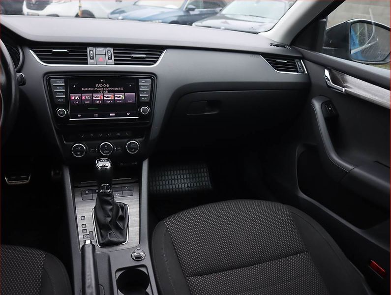 Škoda Octavia (2015) 2.0 TDI, 4X4, Automat - fotka 8 z 19