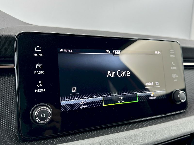 Škoda Scala (2025) 1.0TSI 85kW Top Selection - fotka 19 z 31