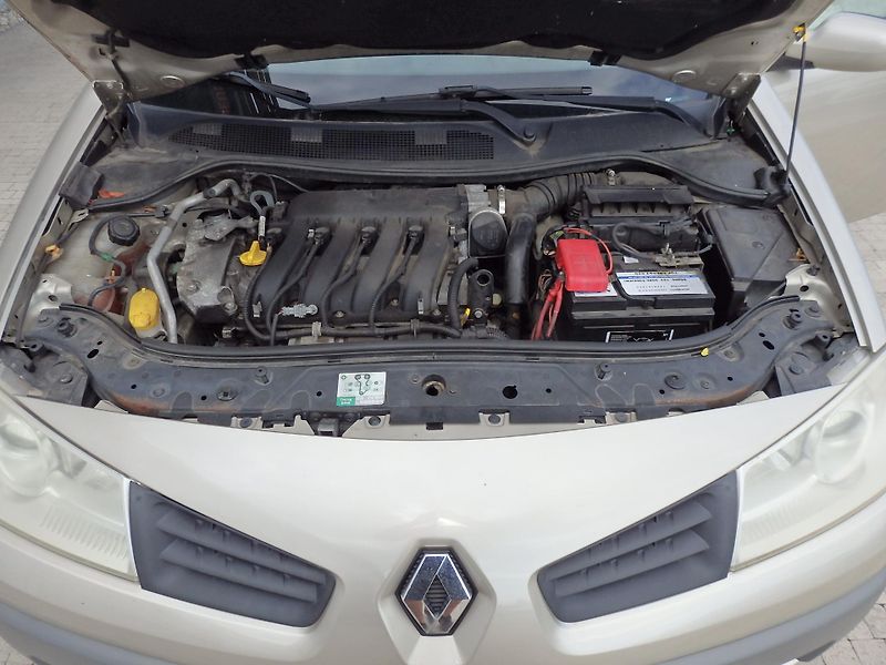 Renault Mégane 2,0i KLIMA,  - fotka 13 z 20