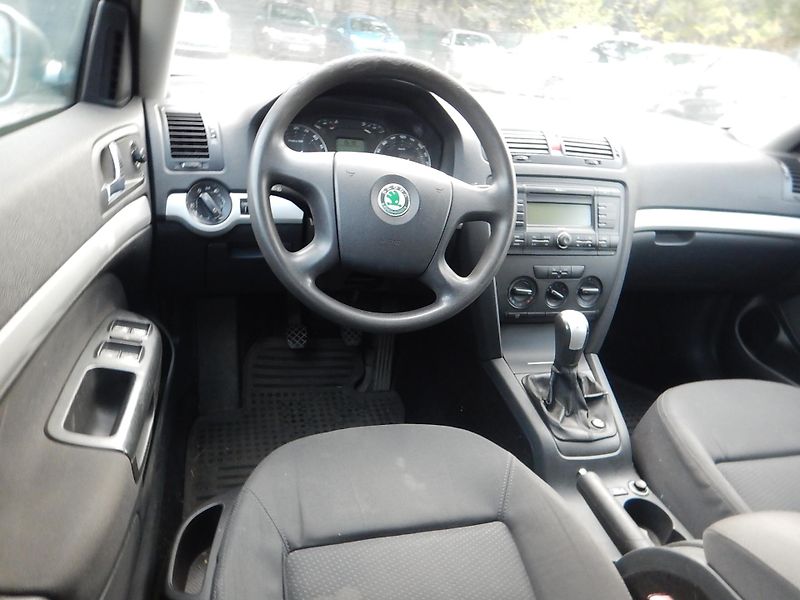 Škoda Octavia 1.9 TDI, 4x4, KLIMA - fotka 11 z 28