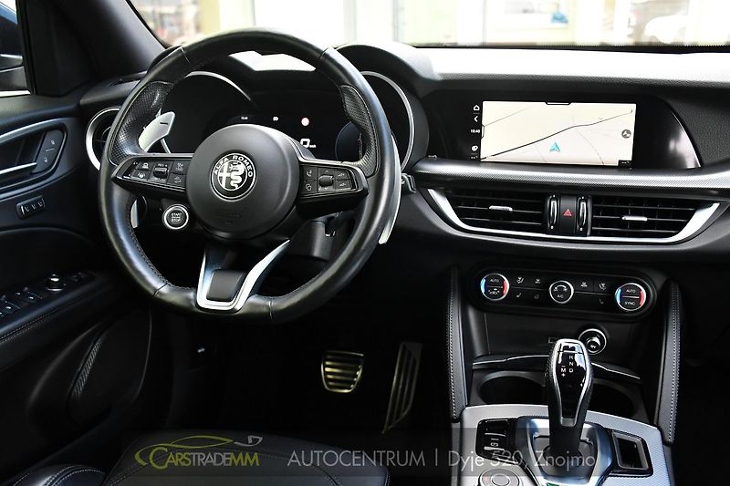 Alfa Romeo Stelvio 2.0T 16V 206kW VELOCE AT8 Q4 - fotka 19 z 50