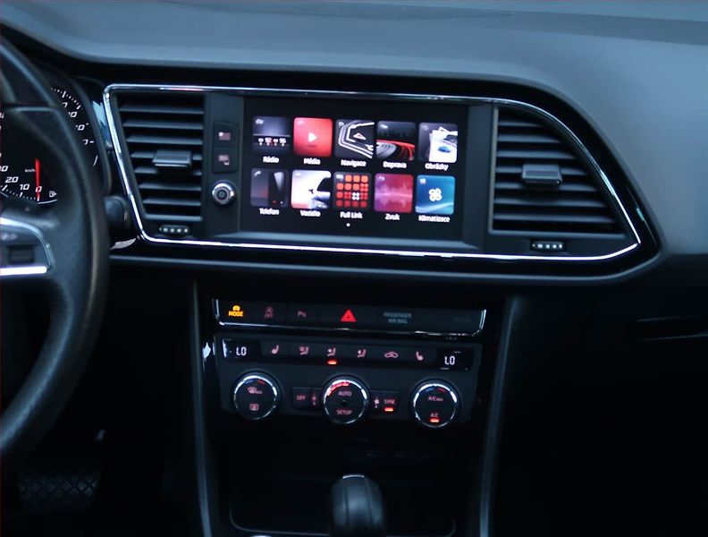 Seat Leon (2018) 1.4 TSI, Automat, Kůže, Navi - fotka 22 z 22