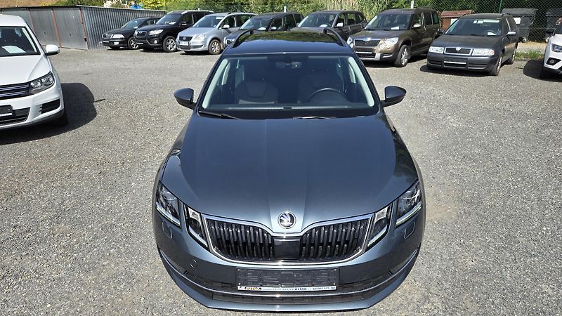 Škoda Octavia 2.0TDI 4x4  STYLE 1MAJITEL - fotka 2 z 43