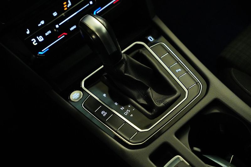 Volkswagen Passat - fotka 24 z 28