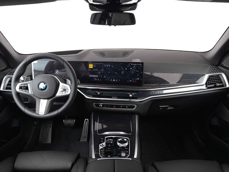 BMW X5 xDrive30d - fotka 6 z 6
