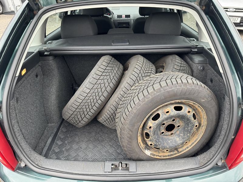 Škoda Fabia 1,2HTP KOMBI, ČR - fotka 14 z 15