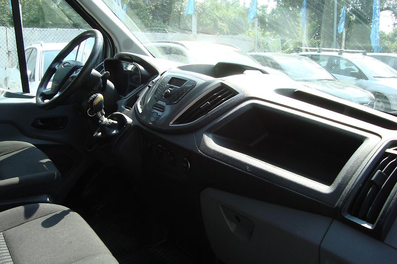 Ford Transit (2014) 2.2 TDCi - fotka 34 z 54