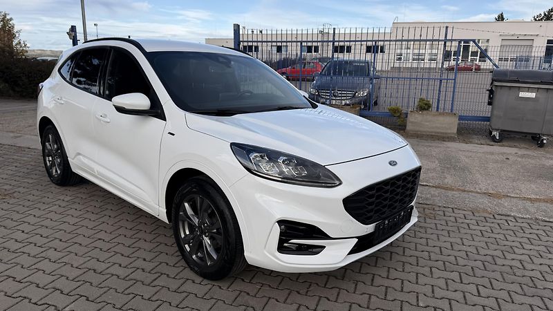 Ford Kuga (2022) 2.0d ST-Line,4x4,ČR,SERVIS - fotka 27 z 44
