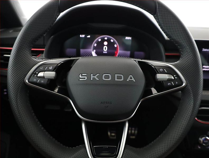 Škoda Scala (2025) Monte Carlo 1.0 TSI - fotka 8 z 21
