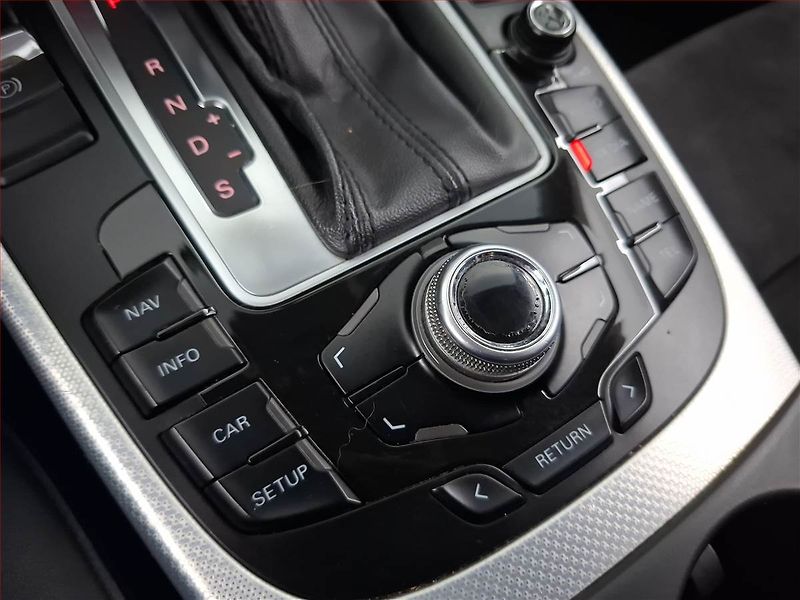 Audi A5 (2008) 3.2 FSI, Automat, Navi, Xenony - fotka 14 z 19
