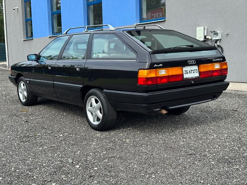 Audi 100 (1989) Audi 100 Avant 2.2 Turbo  - fotka 3 z 26