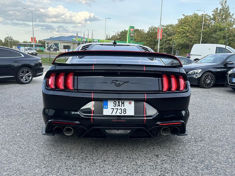 Ford Mustang (2020) Ford Mustang 2020 - fotka 6 z 15