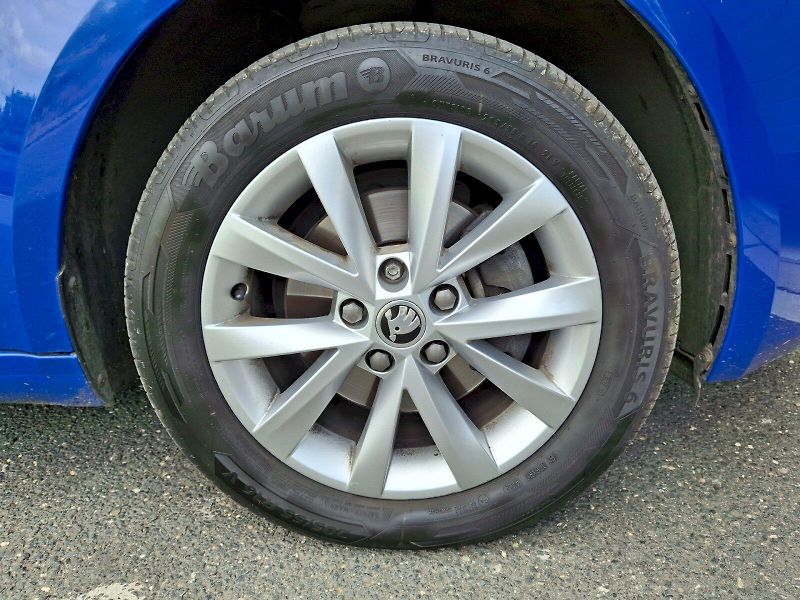 Škoda Octavia (2020) Combi Style DSG 2,0TDi 110kW - fotka 34 z 34