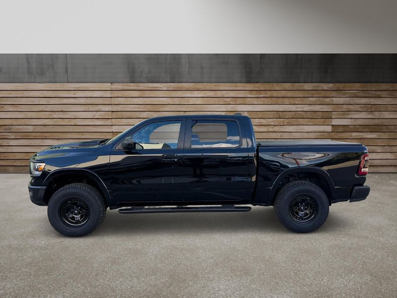 Dodge RAM (2020) +HEMI+REBEL+LIFT+PO SERVISE+ - fotka 6 z 23