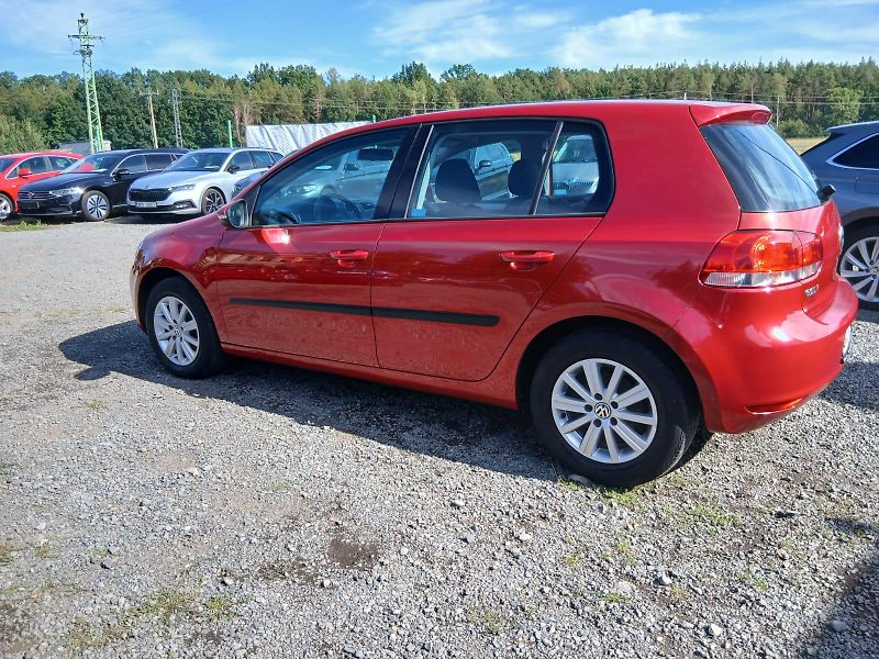 Volkswagen Golf 6, 1.4i, 59kw, alu - fotka 17 z 37