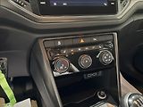 Volkswagen T-Roc 2,0   TDI 4MOTION ACC LED - náhled 14
