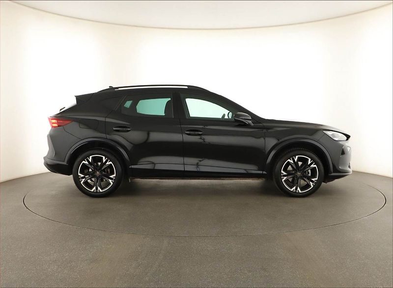 Cupra Formentor (2025) 1.5 TSI - fotka 6 z 16