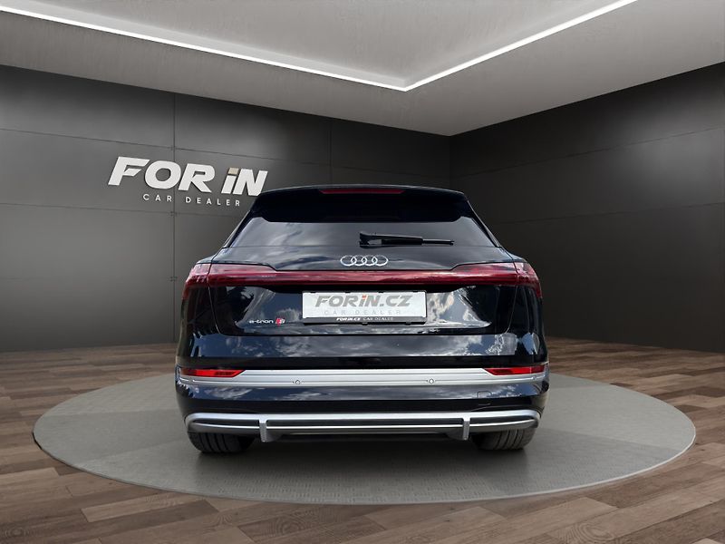Audi e-tron (2022) ETRON-S 370KW 21 ALU - fotka 5 z 27