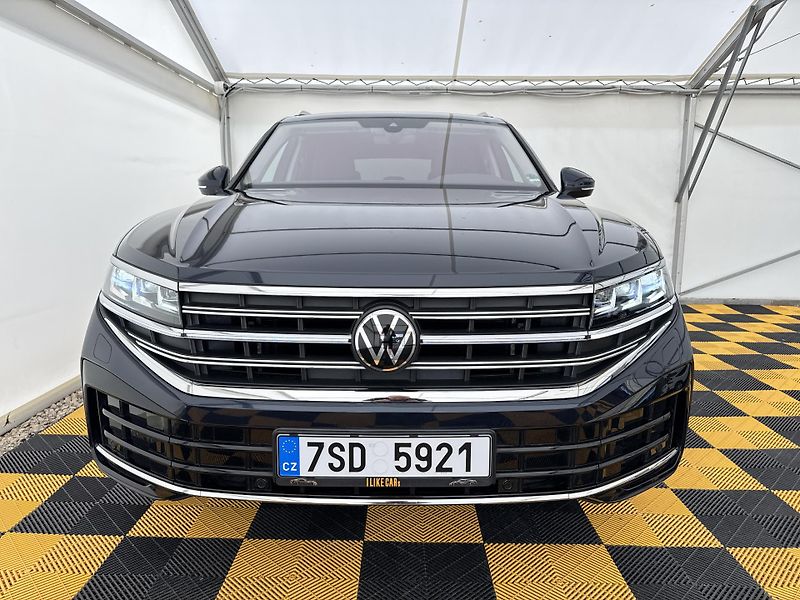 Volkswagen Touareg 3.0Tdi*1-MAJ*DPH*ELEGANCE* - fotka 3 z 44