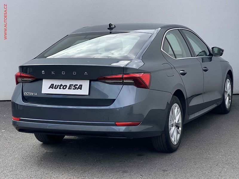 Škoda Octavia (2021) 1.5 TSi, 1.maj,ČR, Style, TZ - fotka 4 z 22