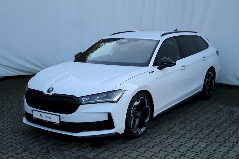 Škoda Superb (2025) Combi SportLine  2,0 TSi/ 150 - fotka 1 z 32