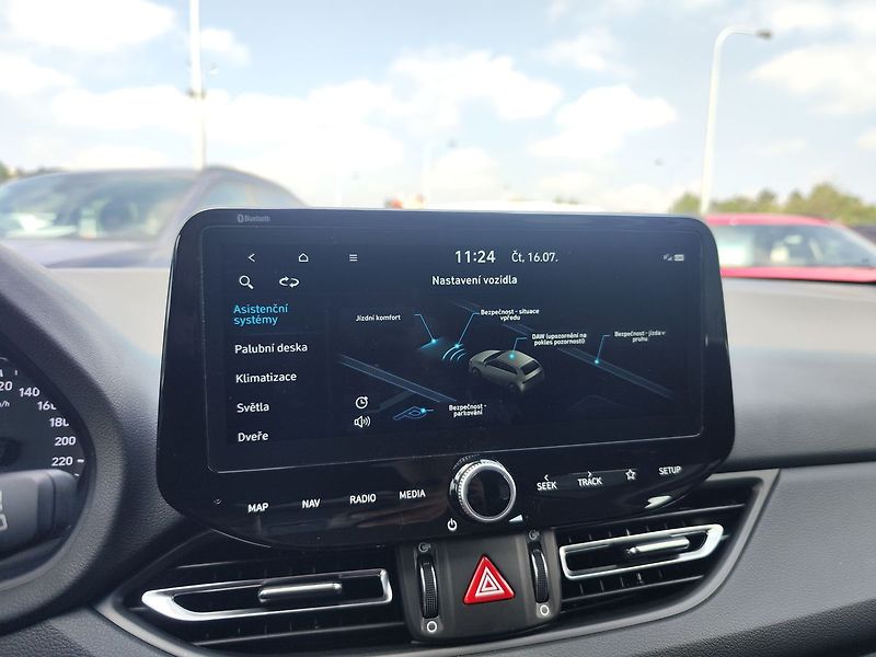 Hyundai i30 1.5 T-GDI/117kW Family Smart - fotka 15 z 29