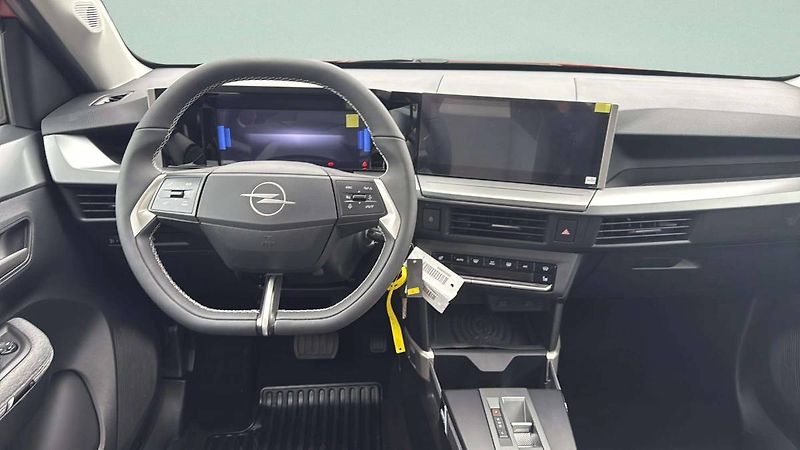 Opel Frontera GS Hybrid 1.2 TURBO (81kW/110k - fotka 14 z 23