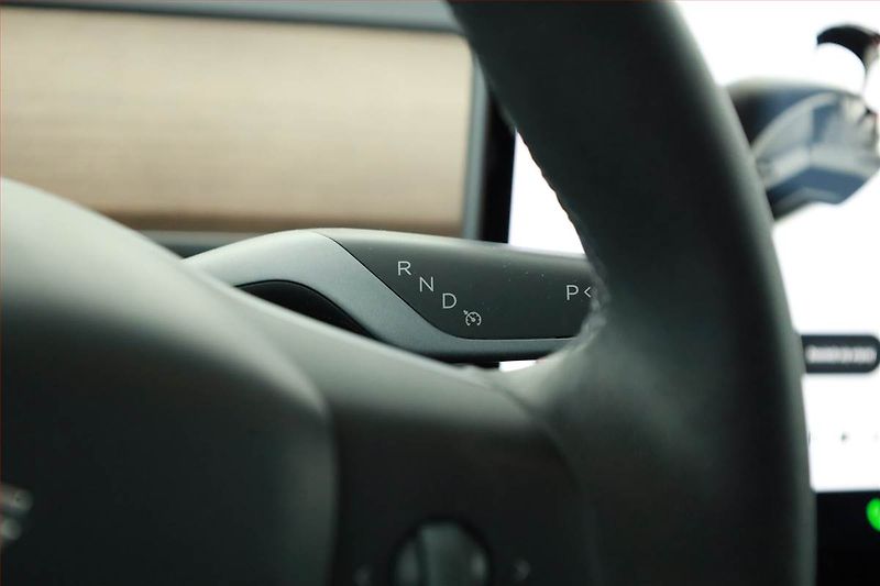 Tesla Model 3 (2021) Long Range 4WD 74kWh, SoH 95% - fotka 15 z 18