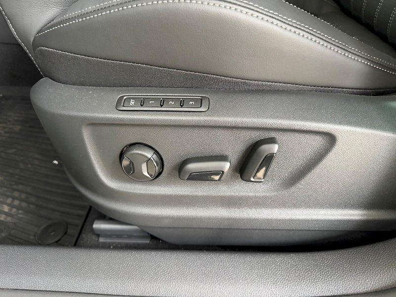 Škoda Karoq (2025) Sportline 1.5 TSI / 110 kW DSG - fotka 7 z 31