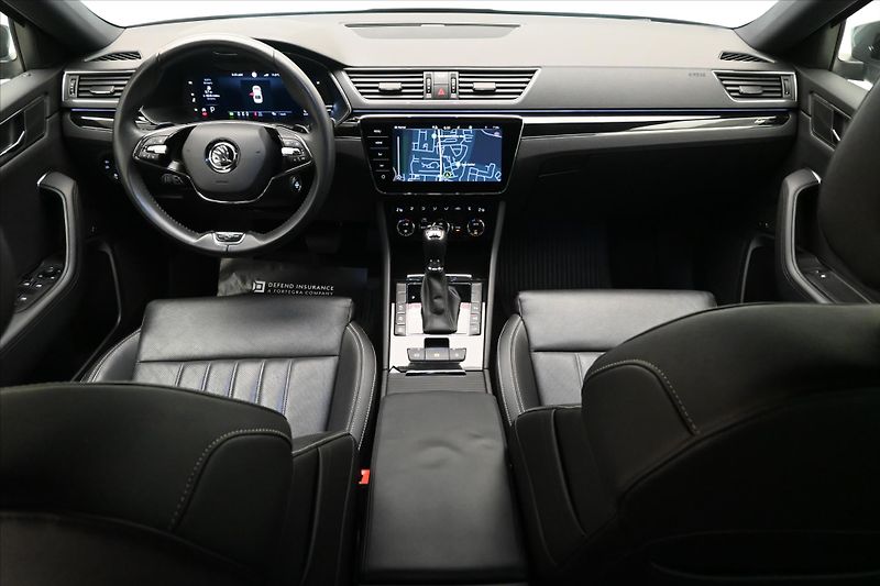 Škoda Superb 2,0 TDI 147 kW DSG L&K 4x4 Zár - fotka 15 z 32