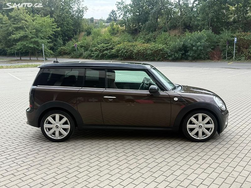 Mini Clubman (2008) 1.6D, 80kw Automat - fotka 6 z 22