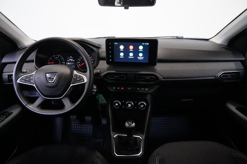 Dacia Sandero - fotka 5 z 27