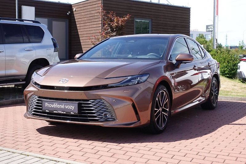 Toyota Camry 2,5 HEV Executive - fotografie inzerátu