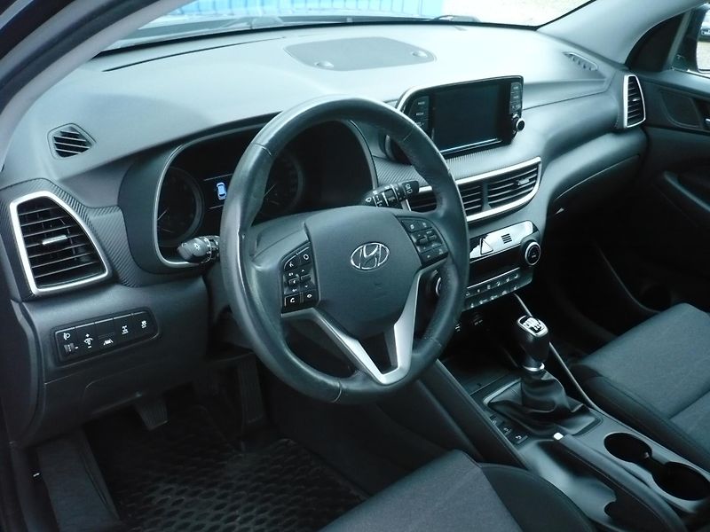 Hyundai Tucson 1.6T-GDI 130Kw 4x4 ČR Kamera - fotka 10 z 33