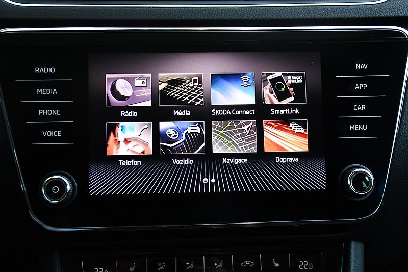 Škoda Superb 1,5TSi STYLE - fotka 45 z 57