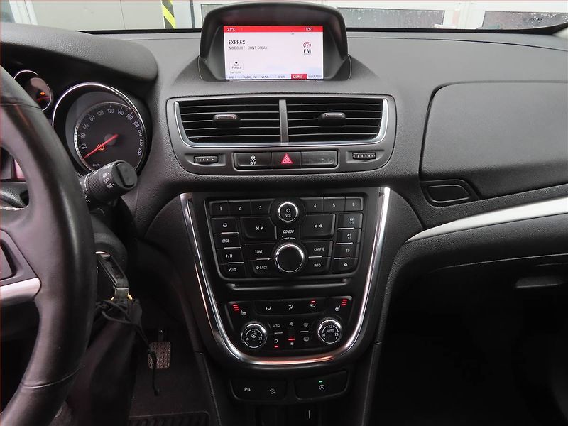 Opel Mokka (2016) 1.4 Turbo, 4X4, Serv.kniha - fotka 12 z 17