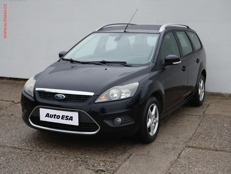 Ford Focus (2010) 1.6 TDCi, 1.maj, AC - fotka 3 z 17