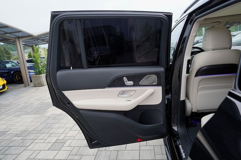 Mercedes-Benz GLS 580 4Matic/AMG/21/HUD/ČR - fotka 20 z 49