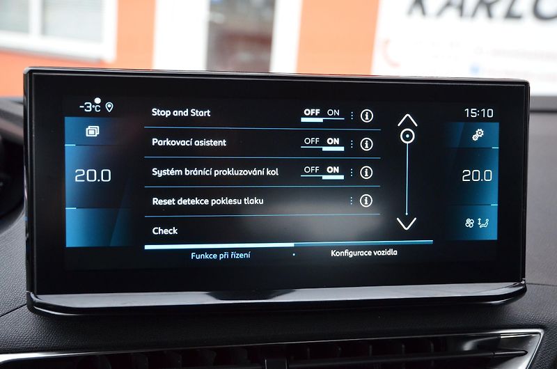 Peugeot 3008 (2023) 1.5 HDi 96kW AT8 Allure / LED - fotka 36 z 38