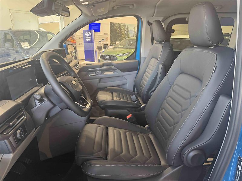 Ford Tourneo 2,0 EcoBlue 125 kW/170k  Custo - fotka 6 z 11