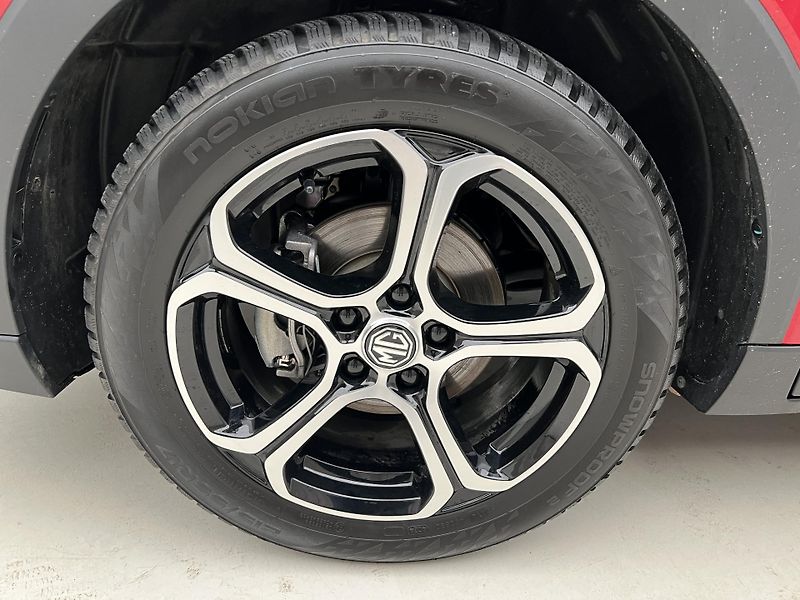 MG ZS 1.5 ICE ELEGANCE CZ 1.maj. - fotka 14 z 38