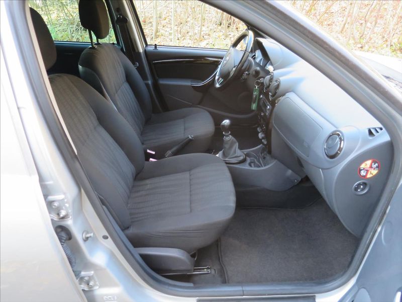 Dacia Duster 1,5  dCi - fotka 10 z 14