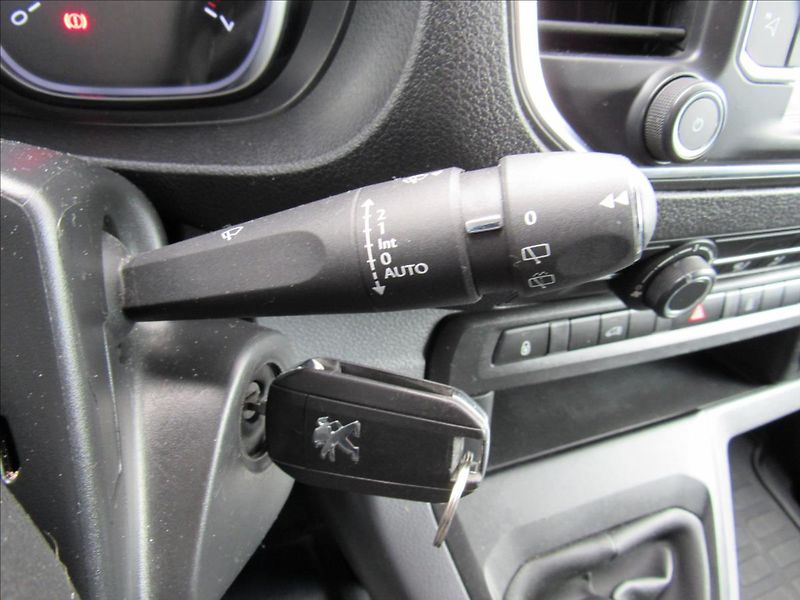 Peugeot Expert 2,0 HDi 90kW L1 - fotka 20 z 31