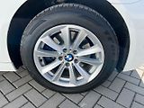 BMW Řada 5 (2012) 520d 135kW F11! ČR! - náhled 30