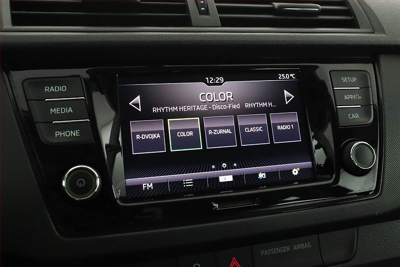 Škoda Fabia (2021) Ambition 1.0 TSI, Serv.kniha - fotka 9 z 14