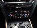 Audi Q5 (2016) 2.0 TDI, 4X4, Automat - náhled 10